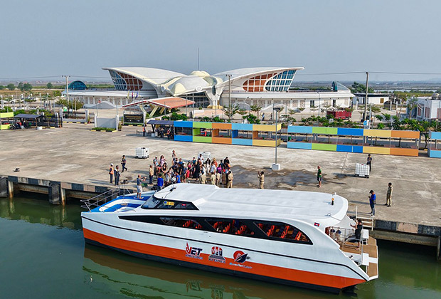 Buva Sea Speed Boat (Sihanoukville – Koh Rong)